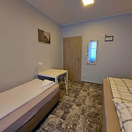 Hotel Kamienica1924 *